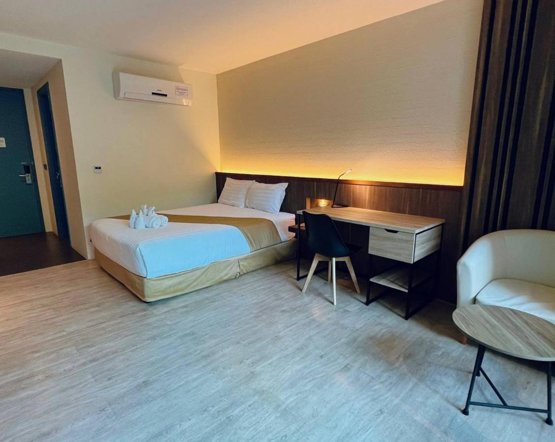 Le Resort And Villas Rawai Kültér fotó Deluxe room